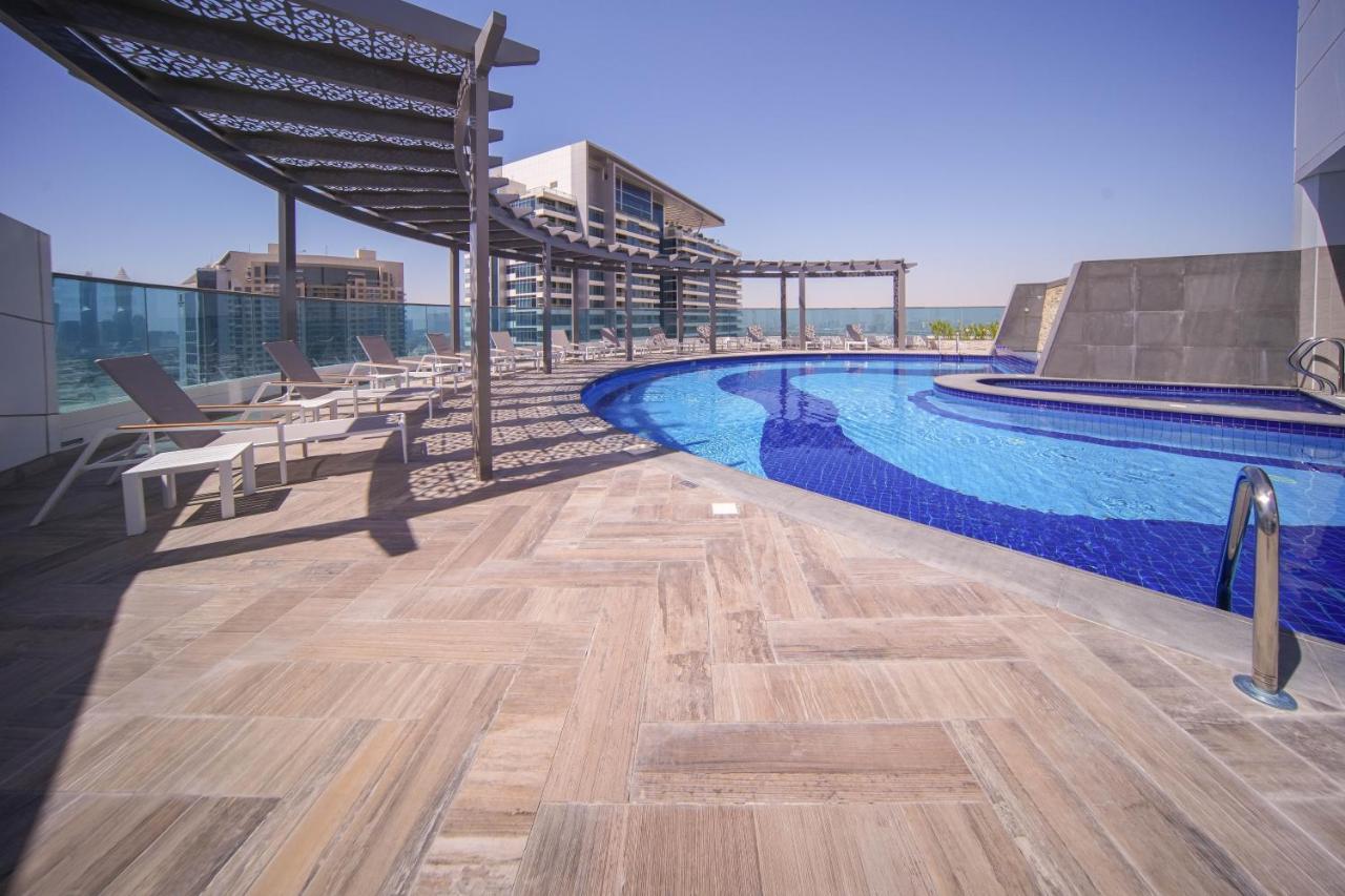 Elegant 2Br View With Rooftop Pool The Bay Dubai Eksteriør billede