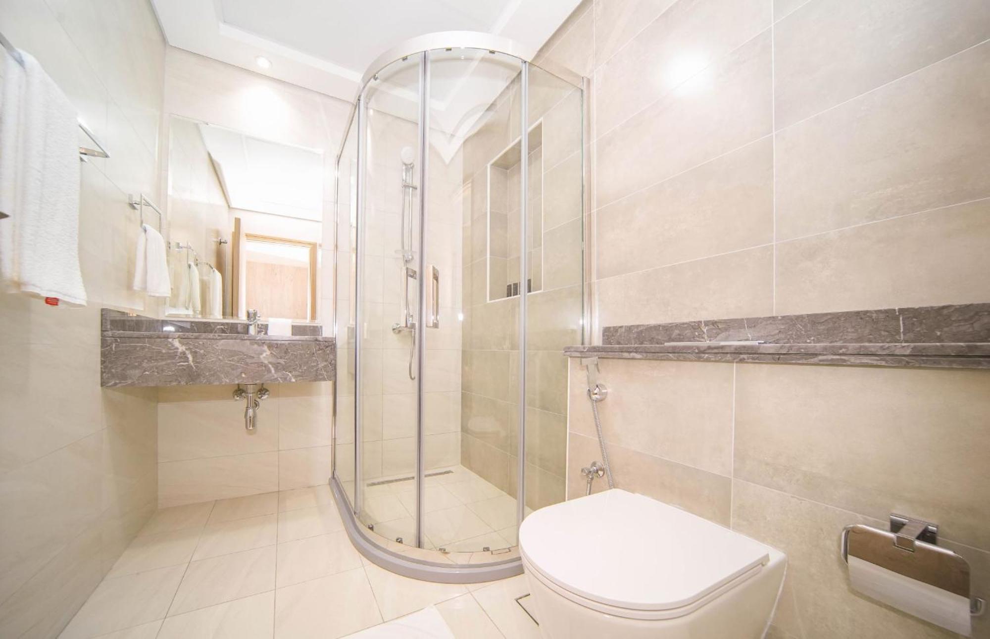 Elegant 2Br View With Rooftop Pool The Bay Dubai Eksteriør billede